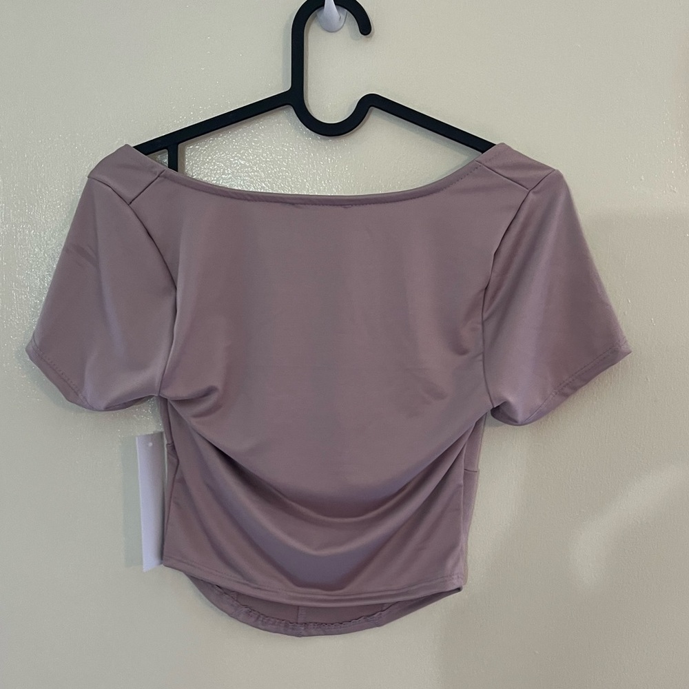NWOT Silky purple crop top, makes boobs look great - Picture 4 of 4